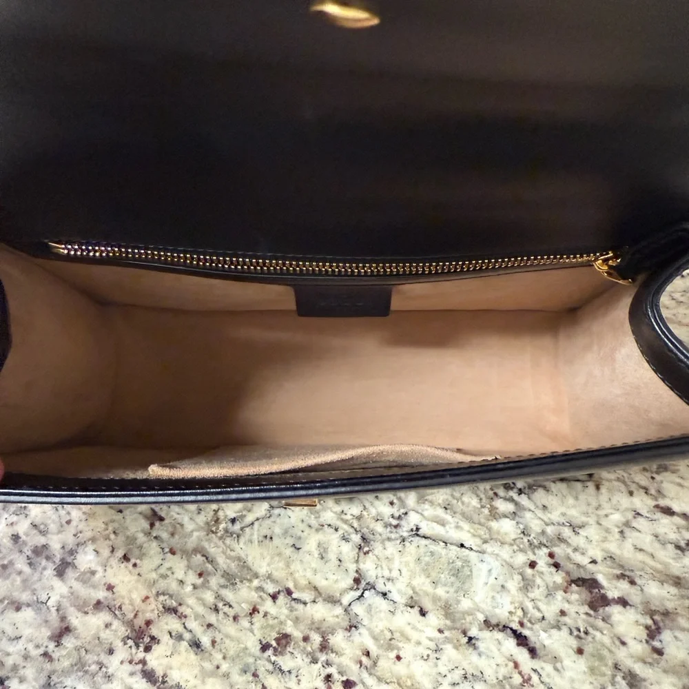 Gucci Navy Sylvie EUC - Picture 5 of 8